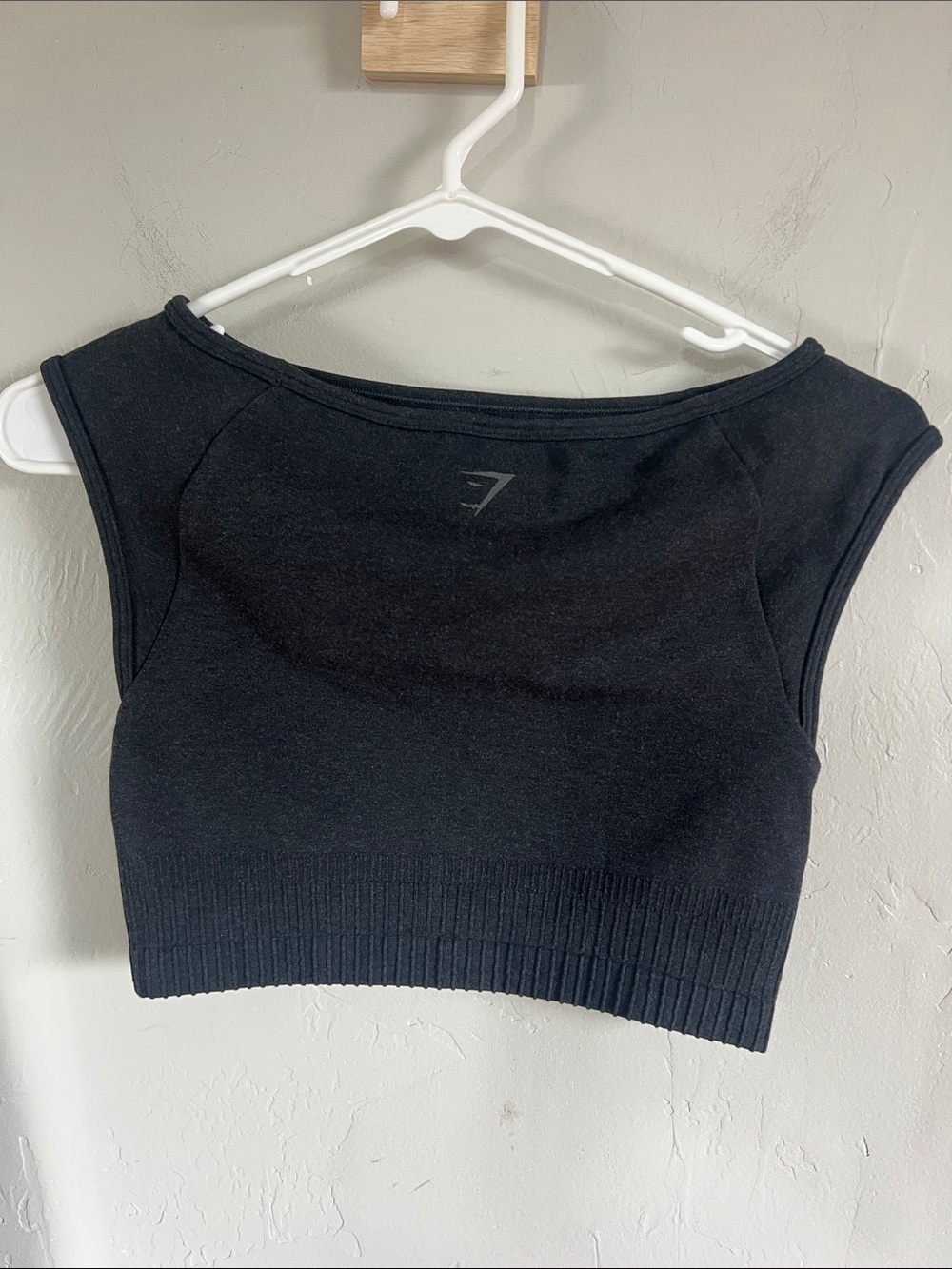 Gymshark Black Seamless Crop Tank